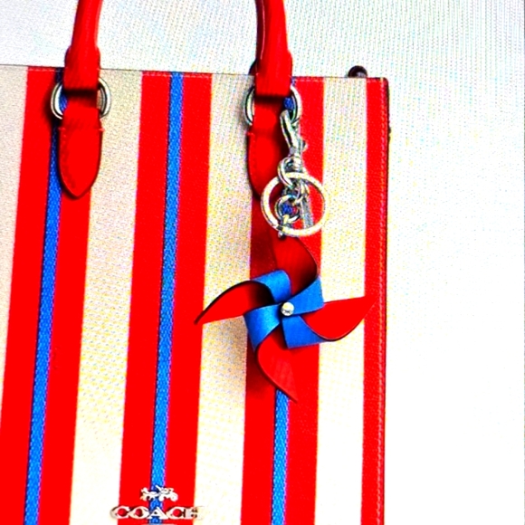 COACH PINWHEEL BAG CHARM / KEYCHAIN (NWT) - Picture 12 of 13